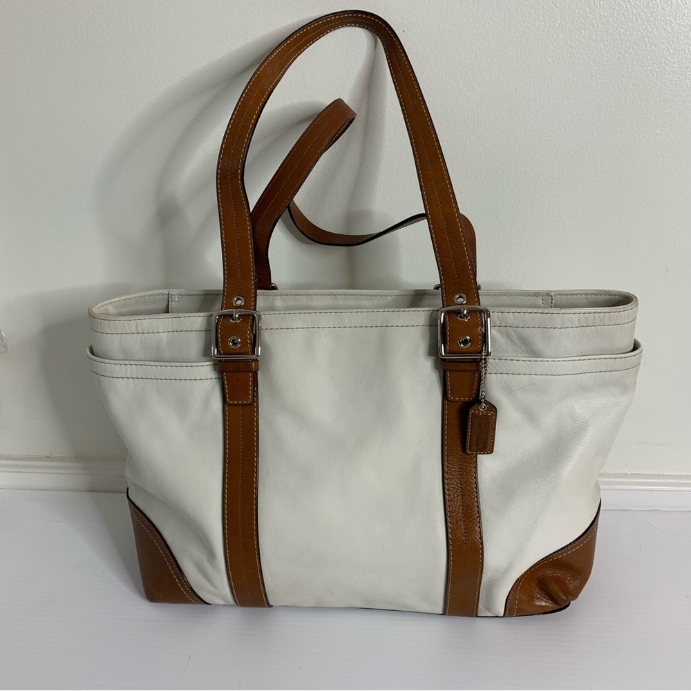 Coach Hampton Executive Extra Large Tote Bag